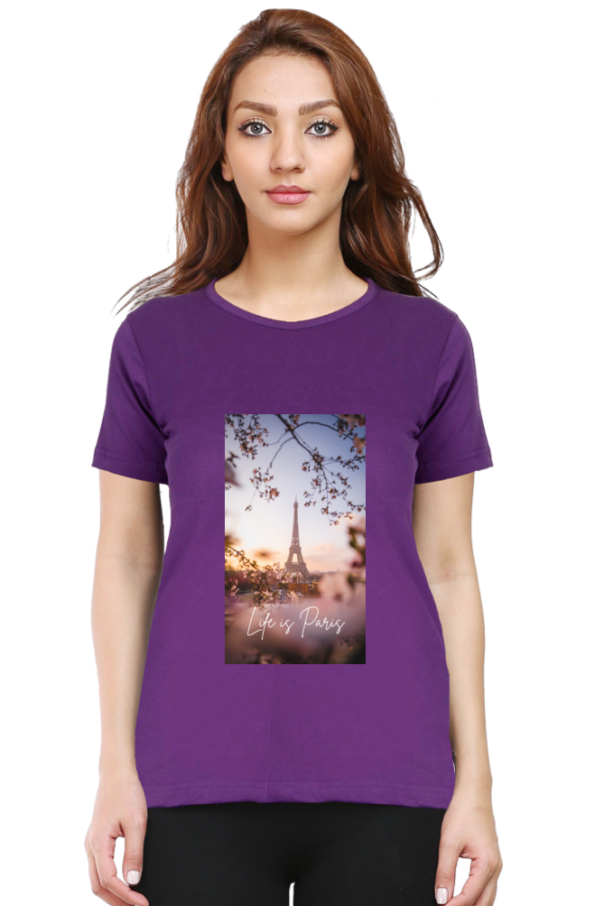 "Evoke the Romance of Paris with Our Women's Paris-Themed T-Shirts!"